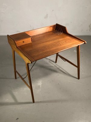 Small Desk Emblematic Model by Svend Åge Madsen Knudsen & Søn Edition, Denmark, 1950s-NLF-1720122