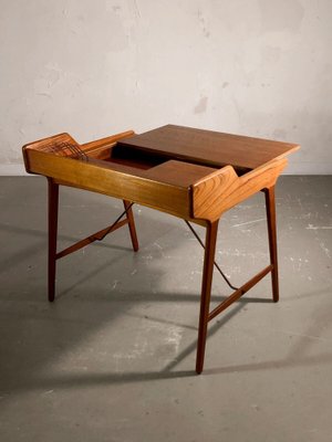 Small Desk Emblematic Model by Svend Åge Madsen Knudsen & Søn Edition, Denmark, 1950s-NLF-1720122