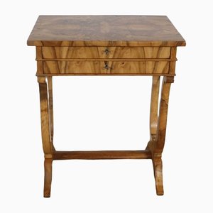 Small Early 19th Century Walnut Side Table-RVK-1317810