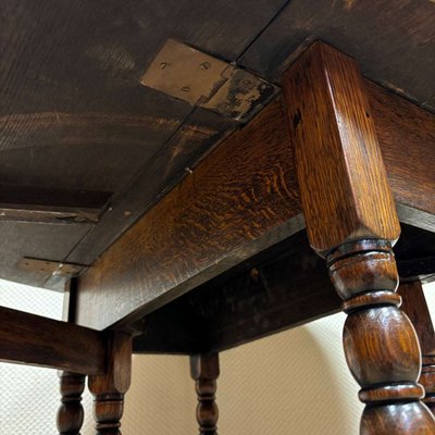 Small English Folding Table in Oak, 1890s-ALF-2033612