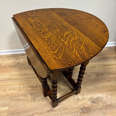 Small English Folding Table in Oak, 1890s-ALF-2033612