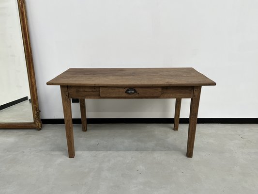 Small French Farm Dining Table in Walnut, 1920s-WKI-1748868