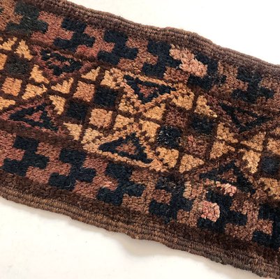 Small Handwoven Wool Kilim Rug-GIW-1732276