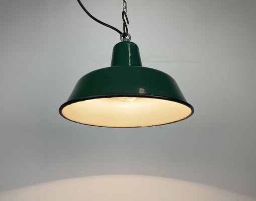 Small Industrial Green Enamel Pendant Lamp, 1960s-CGF-1368580