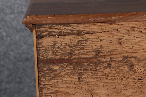 Small Italian Baroque Chest of Drawers in Walnut, 1750s-DXD-1790780