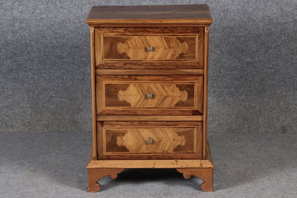 Small Italian Baroque Chest of Drawers in Walnut, 1750s-DXD-1790780