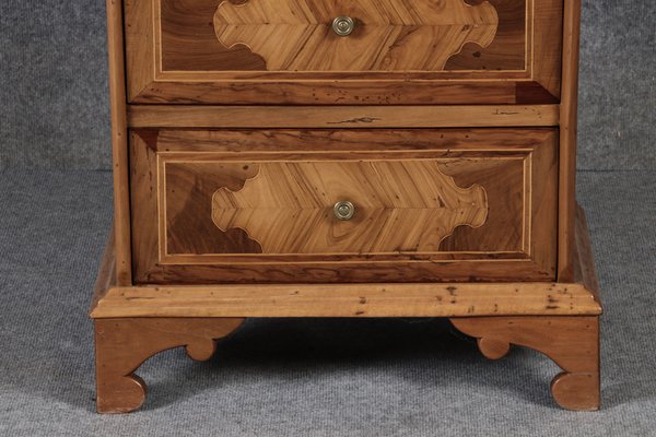 Small Italian Baroque Chest of Drawers in Walnut, 1750s-DXD-1790780