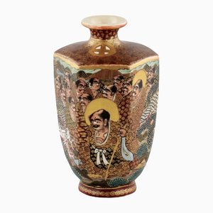 Small Japanese Vase-WMV-1129466