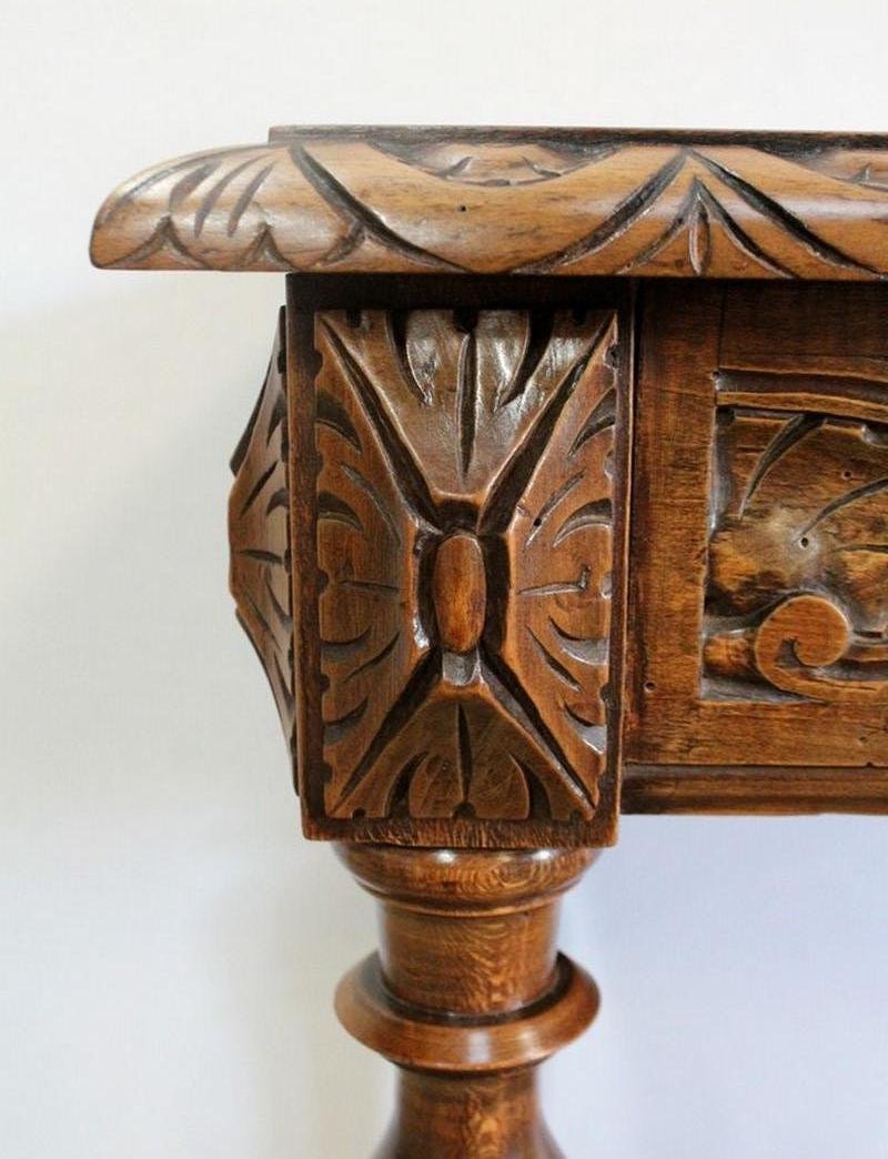 Small Louis XIV Style Writing Table in Solid Walnut, Late 19th Century