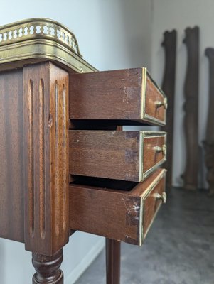 Small Louis XVI Style Bedside Table in Mahogany-HLV-2024356