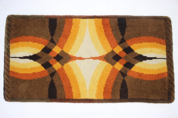 Small Mid-Century Danish Wool Carpet, 1970s-TZ-732162