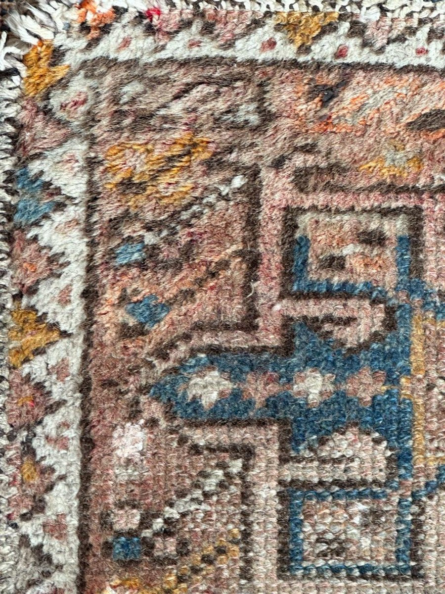 Small Mid-Century Faded Distressed Heriz Rug from Bobyrugs, 1930s