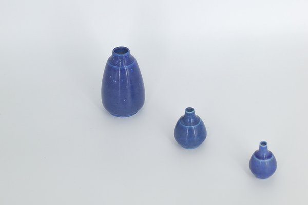 Small Mid-Century Scandinavian Modern Blue Stoneware Vases by Gunnar Borg for Gunnars Keramik Höganäs, 1960s, Set of 3-ZAA-1794267