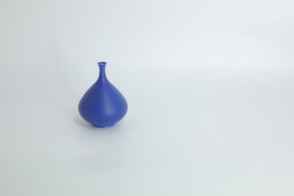 Small Mid-Century Scandinavian Modern Collectible Cobalt Stoneware Vase by Gunnar Borg for Höganäs Ceramics, 1960s-ZAA-1780053