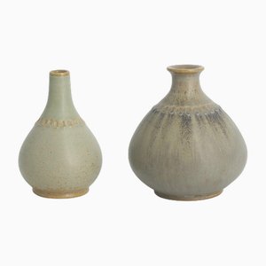 Small Mid-Century Scandinavian Modern Collectible Pistachio Stoneware Vases by Gunnar Borg for Gunnars Ceramics Höganäs, 1960s, Set of 2-ZAA-1800990