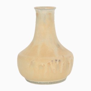 Small Mid-Century Scandinavian Modern Collectible Sandy Brown Stoneware Vase by Gunnar Borg for Höganäs Ceramics, 1960s-ZAA-1785116