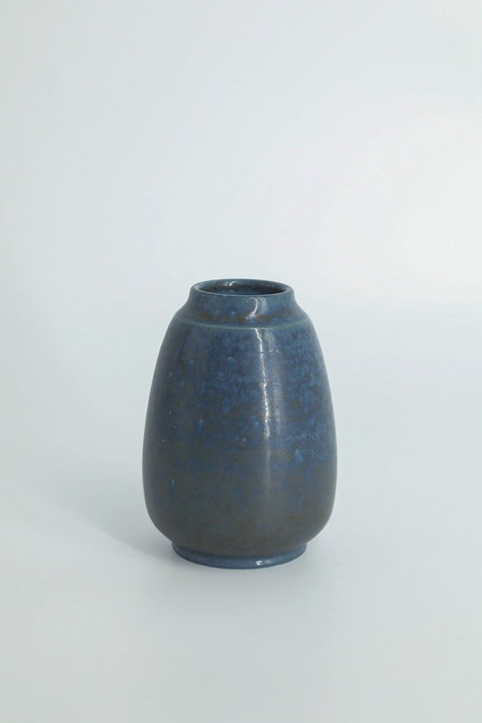 Small Mid-Century Scandinavian Modern Collectible Stoneware Vase No. 108 by Gunnar Borg for Höganäs Ceramics, 1960s