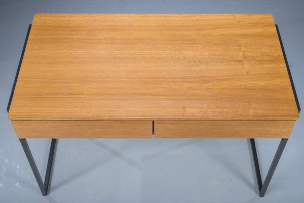 Small Mid-Century Teak Desk, 1970-ZZH-1152821