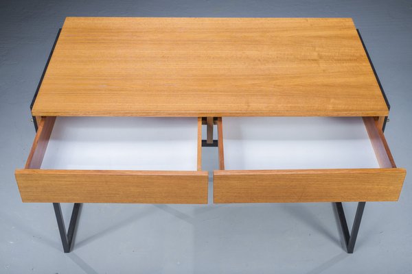 Small Mid-Century Teak Desk, 1970-ZZH-1152821