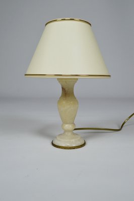 Small Neoclassical Italian White Marble Table Lamp, 1920s-XNH-564534