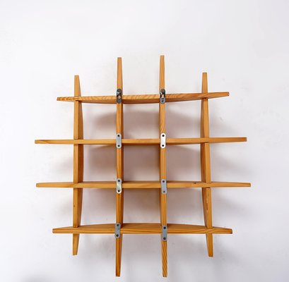 Small Round Pine Shelf-NYF-2018963