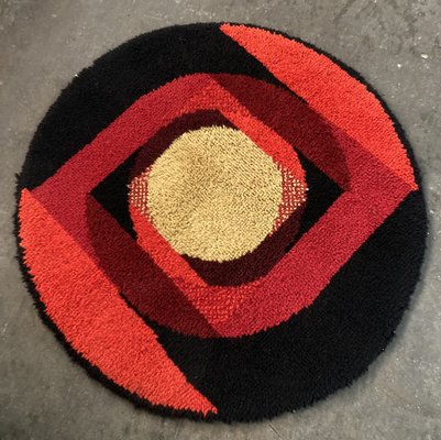 Small Round Smyrna Rug, 1970s-QVY-1746351