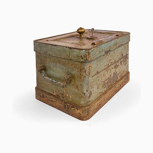 Small Safe from T.E. Thomson & Co-NQ-624685