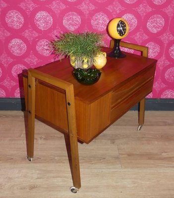 Small Sewing Table on Wheels-AFE-2033682