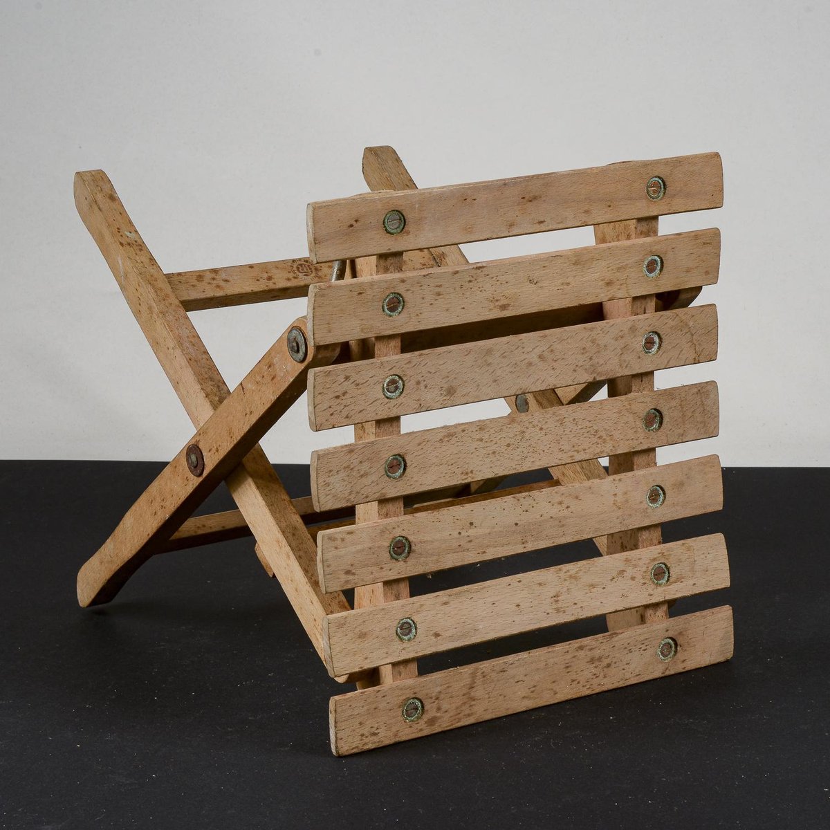 Small Stool with Foldable Wood from Fratelli Reguitti