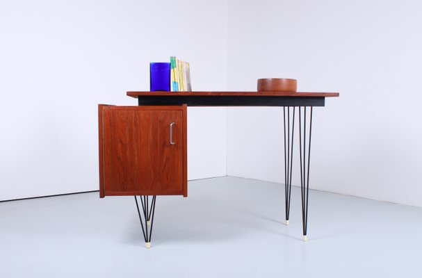 Small Teak Hairpin Writing Desk by Tijsseling from Tijsseling Nijkerk, 1950s-XT-1447233