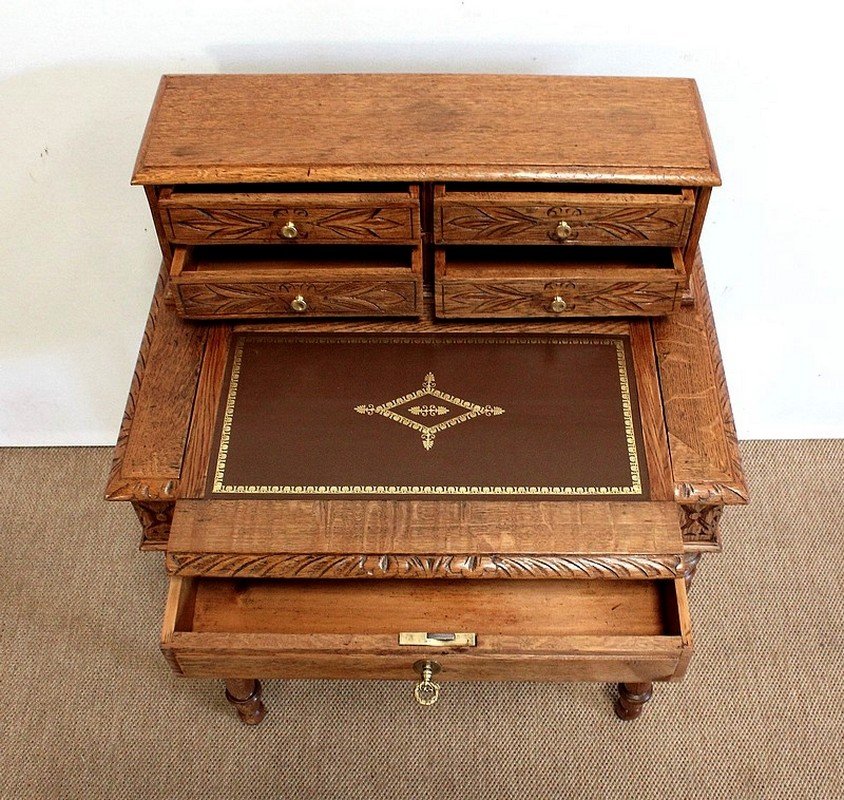 Small Tiered Child's Desk in Solid Oak, Late 19th Century