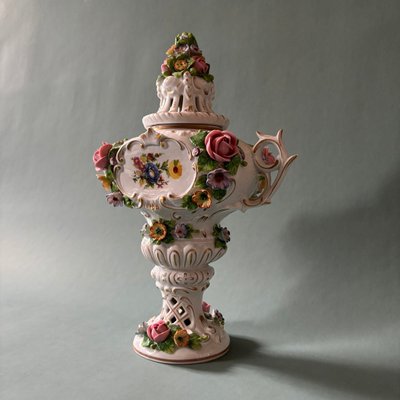 Small Vase with Decorative Flower Details-ALF-2033566