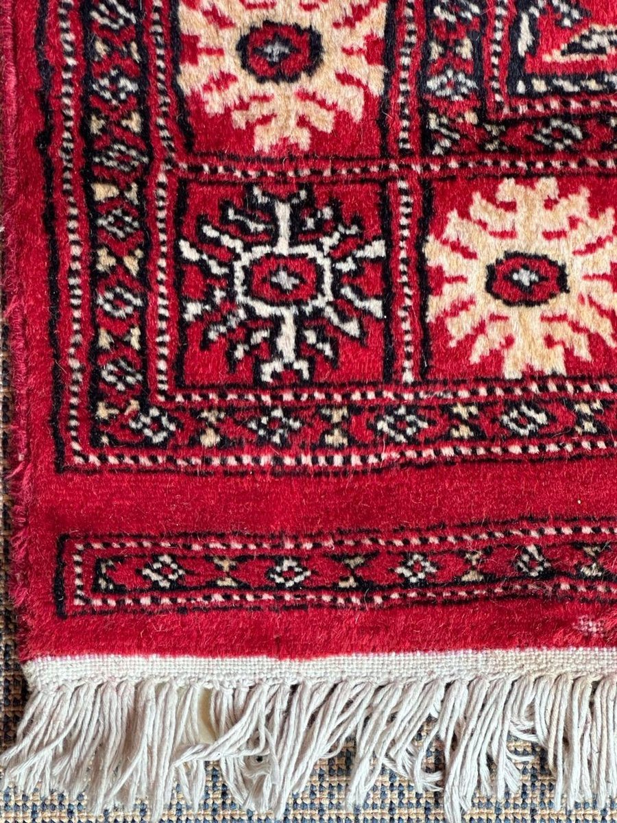 Small Vintage Pakistani Rug from Bobyrugs, 1980s