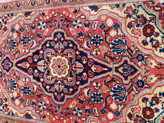 Small Vintage Sarouk Rug-YMM-1062011