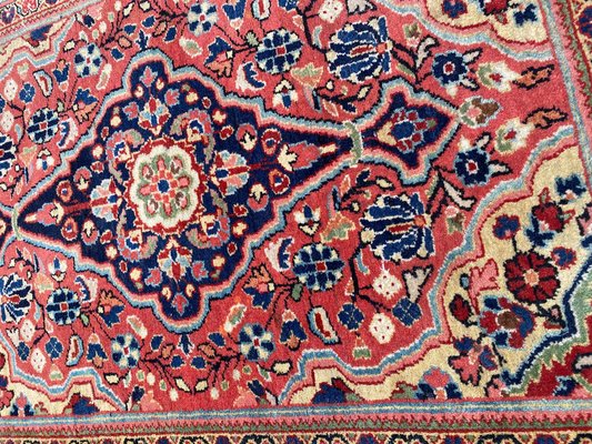 Small Vintage Sarouk Rug-YMM-1062011