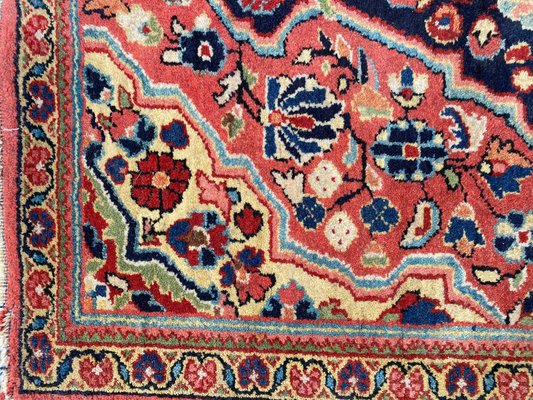 Small Vintage Sarouk Rug-YMM-1062011