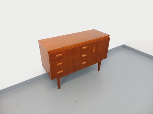 Small Vintage Scandinavian Sideboard in Teak, 1960s-AHO-1821154