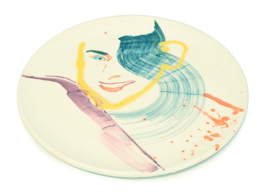 Smiling Woman - Original Hand-made Flat Ceramic Dish by A. Kurakina - 2019 2019-ZCI-758707