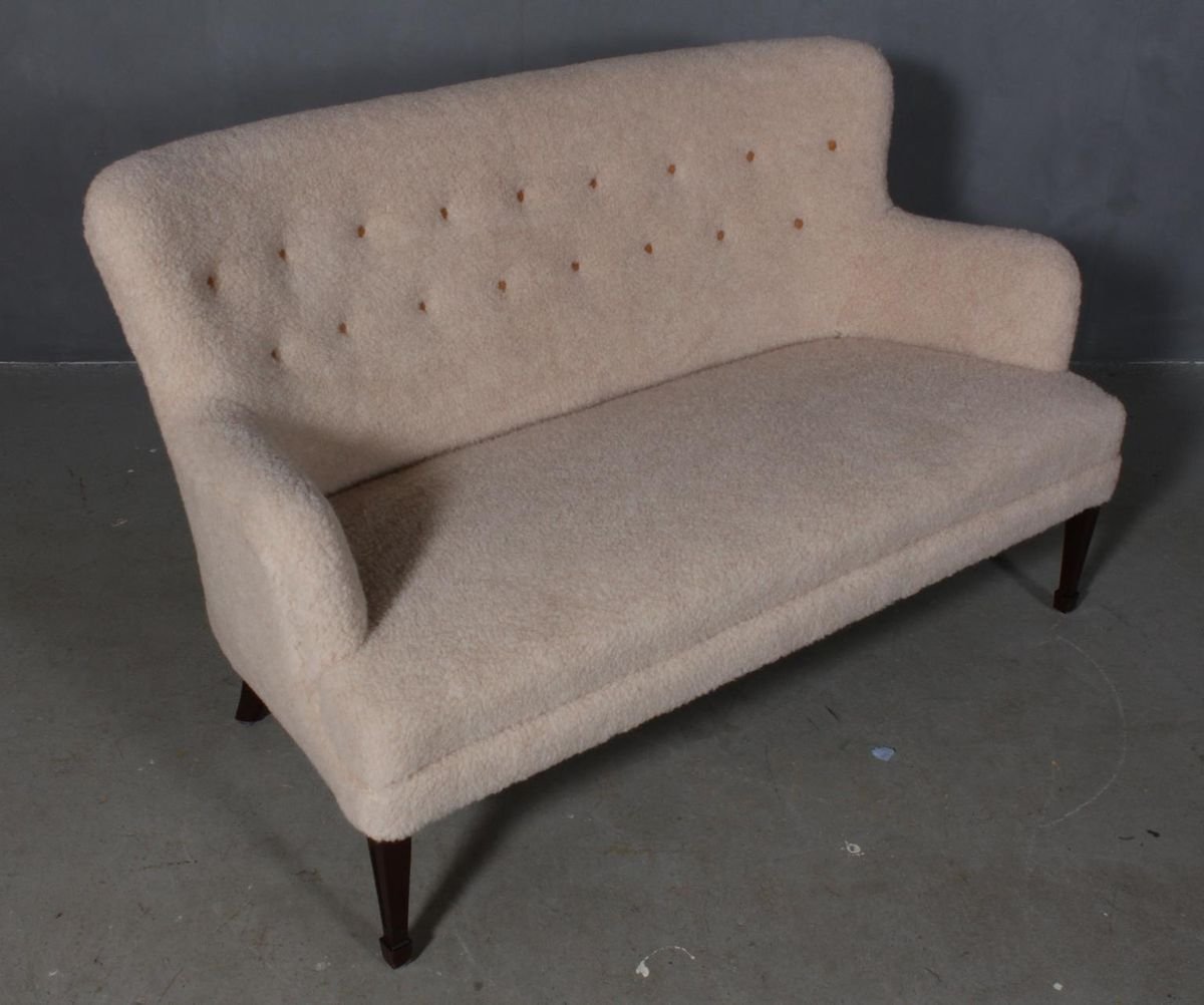 Sofa in Lambswool by Frits Henningsen