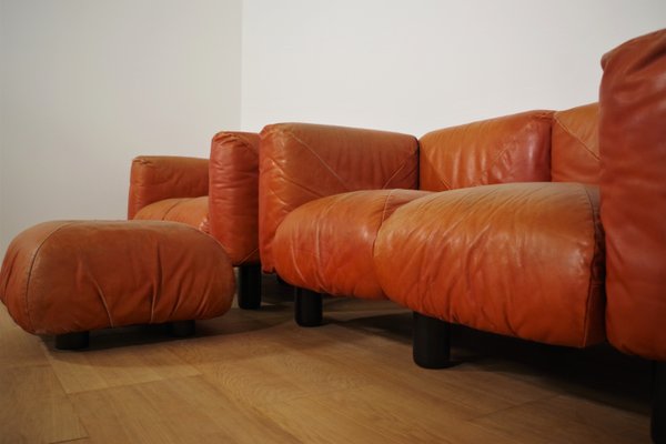 Sofas and Poufs in Orange Leather Marius & Marius by Mario Marenco for Arflex, 1970s, Set of 3-KNM-1049393