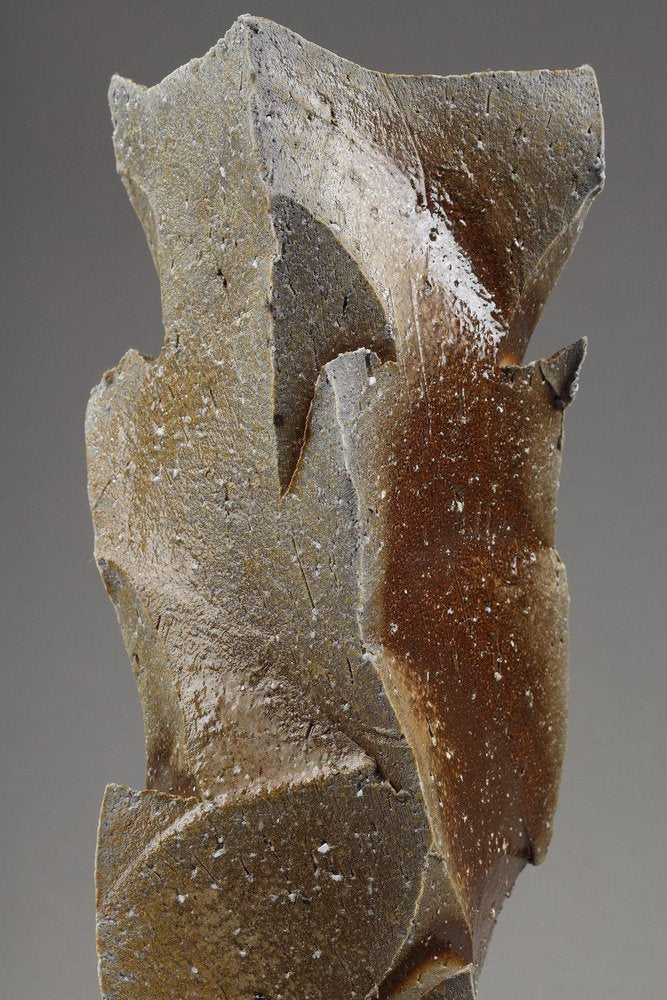 Soliflore Sculpture Bizen Pottery by Mori Taiga Artist, Japan