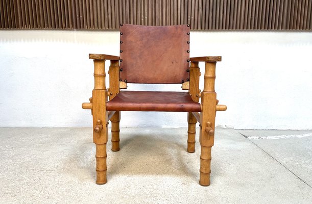 South American Brutalist Leather & Oak Safari Chair, Colombia, 1960s-JP-1369535