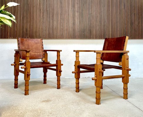 South American Brutalist Leather & Oak Safari Chairs, Colombia, 1960s, Set of 2-JP-1369541