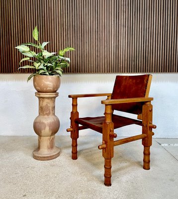 South American Brutalist Leather & Oak Safari Chairs, Colombia, 1960s, Set of 2-JP-1369541