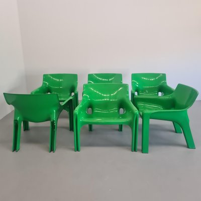 Space Age Chair in Green Plastic by Vico Magistretti for Artemide, 1970s-PRS-1941502