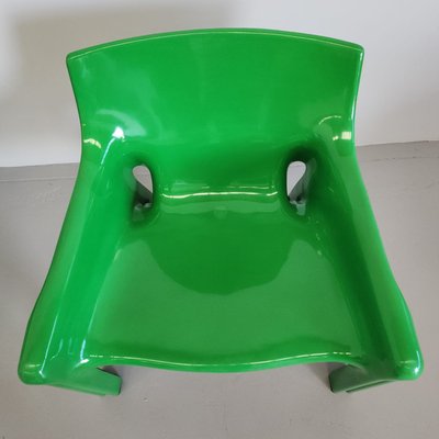 Space Age Chair in Green Plastic by Vico Magistretti for Artemide, 1970s-PRS-1941502