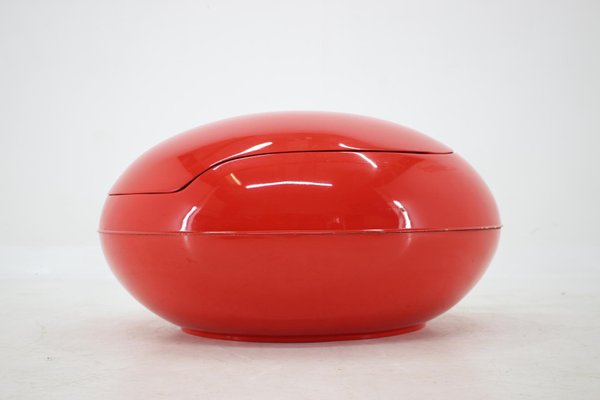 Space Age Garden Egg by Peter Ghyczy, 1960s-TZ-926026