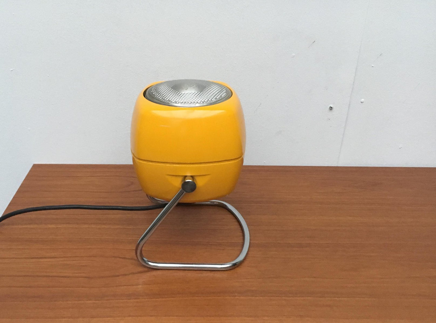 Space Age Italian Metal Table Lamp from Harveiluce, 1970s