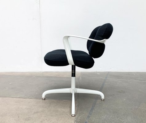 Space Age Model 2038 Swivel Chair by Bruce Hannah & Andrew Morrison for Knoll International, 1970s-UAH-1627117