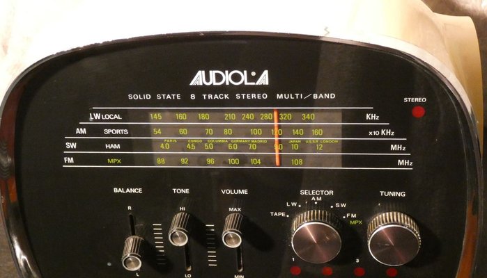 Space Age Model TCM 5500 Solid State 8 Track Stereo Multiband Radio from Audiola Sakura, 1970s-ERB-774230